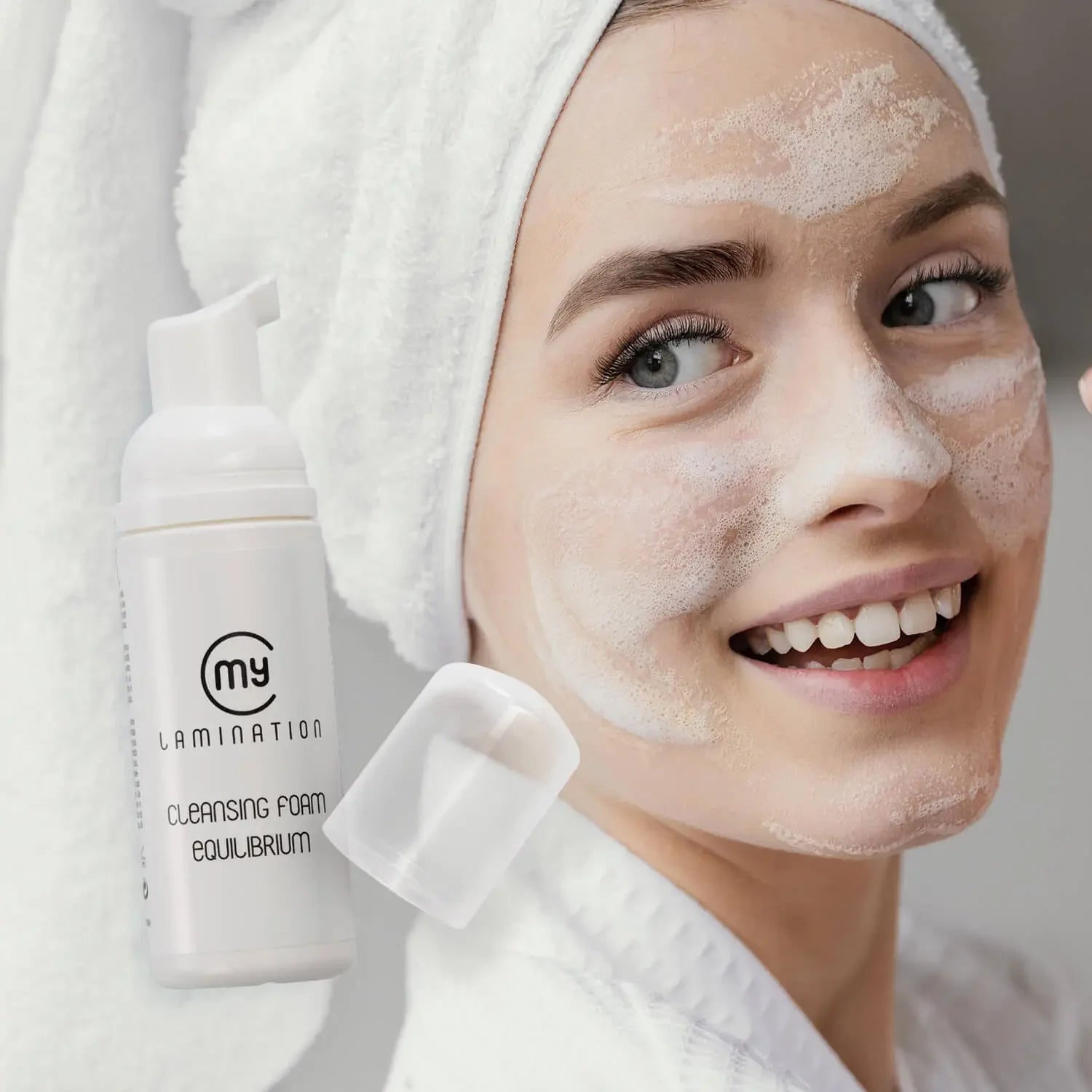 Cleansing Foam Equilibrium - Detergente per pelle grassa